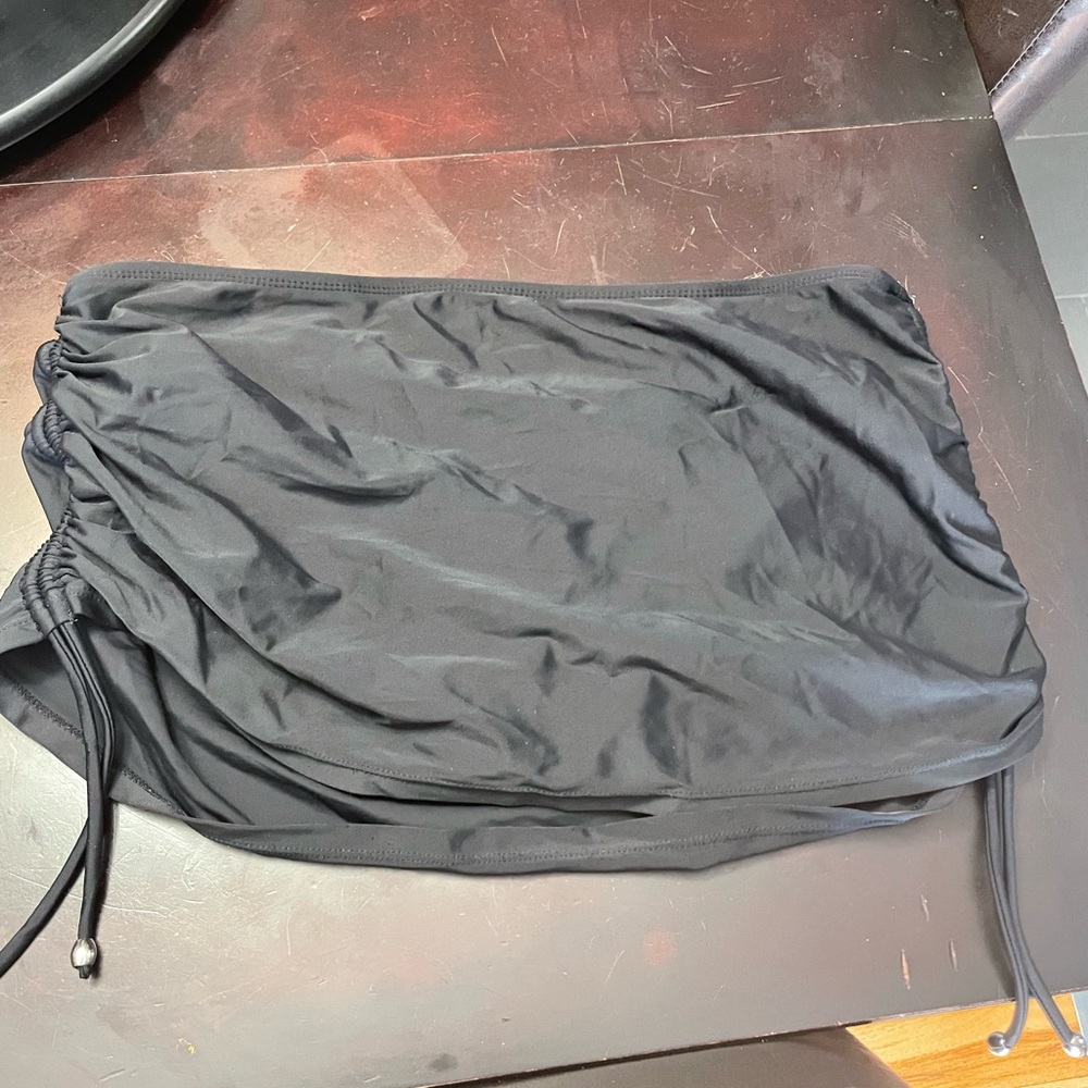 Swim skirt